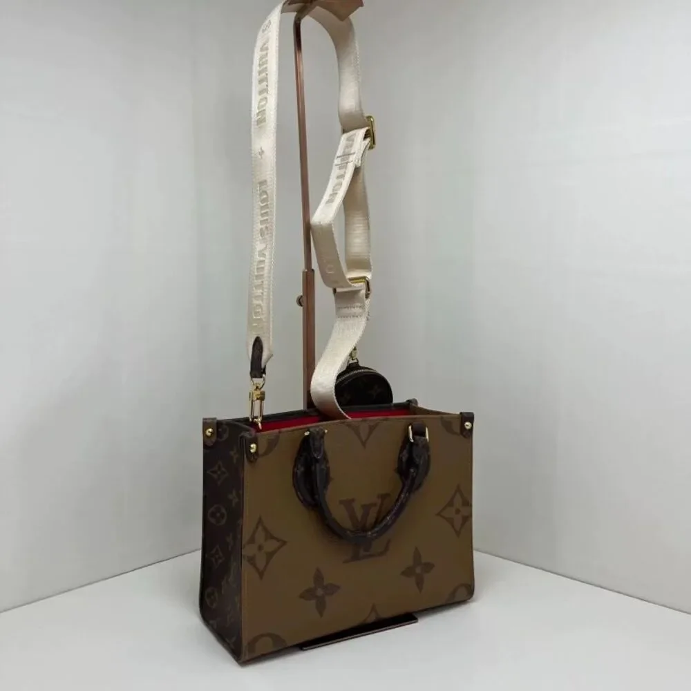Louis Vuitton Women Pre-Loved Bag Very Good Condition